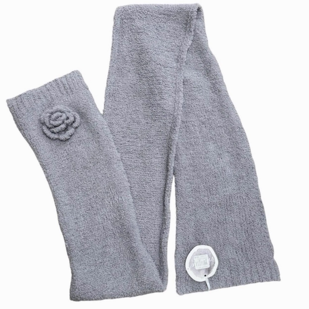 Gray Women's Scarf with Floral Detail